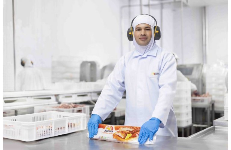 Aplica��o do Programa de Bem-Estar Animal na Aurora Coop: iniciativas no Campo e na Ind�stria