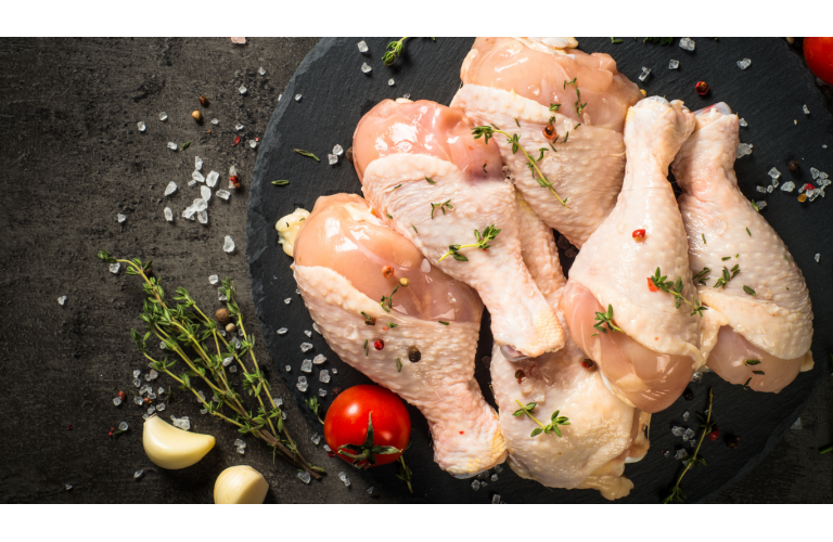 Peso médio do frango aumentou mais de 23% nos anos 2000